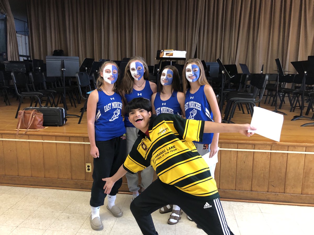 Some members of EMO Sports talking to our underclassmen about being an Upstander! #unityweek #antibullying ⁦<a href="/EastMorichesSD/">EMOschools</a>⁩ ⁦<a href="/EMorichesMS/">East Moriches MS</a>⁩