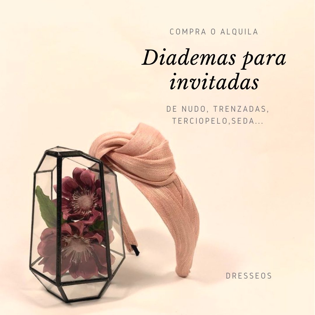 dresseos's tweet photo. Seguimos de outlet liquidación de temporada con accesorios tan de tendencia como las diademas nudo, tranezadas, en terciopelo...
Puedes ver varios modelos en venta o alquiler online en nuestra web https://t.co/NSZcg1d4bU o en el showroom de Madrid: Calle Almirante, 25 https://t.co/YYTTgGwqIG