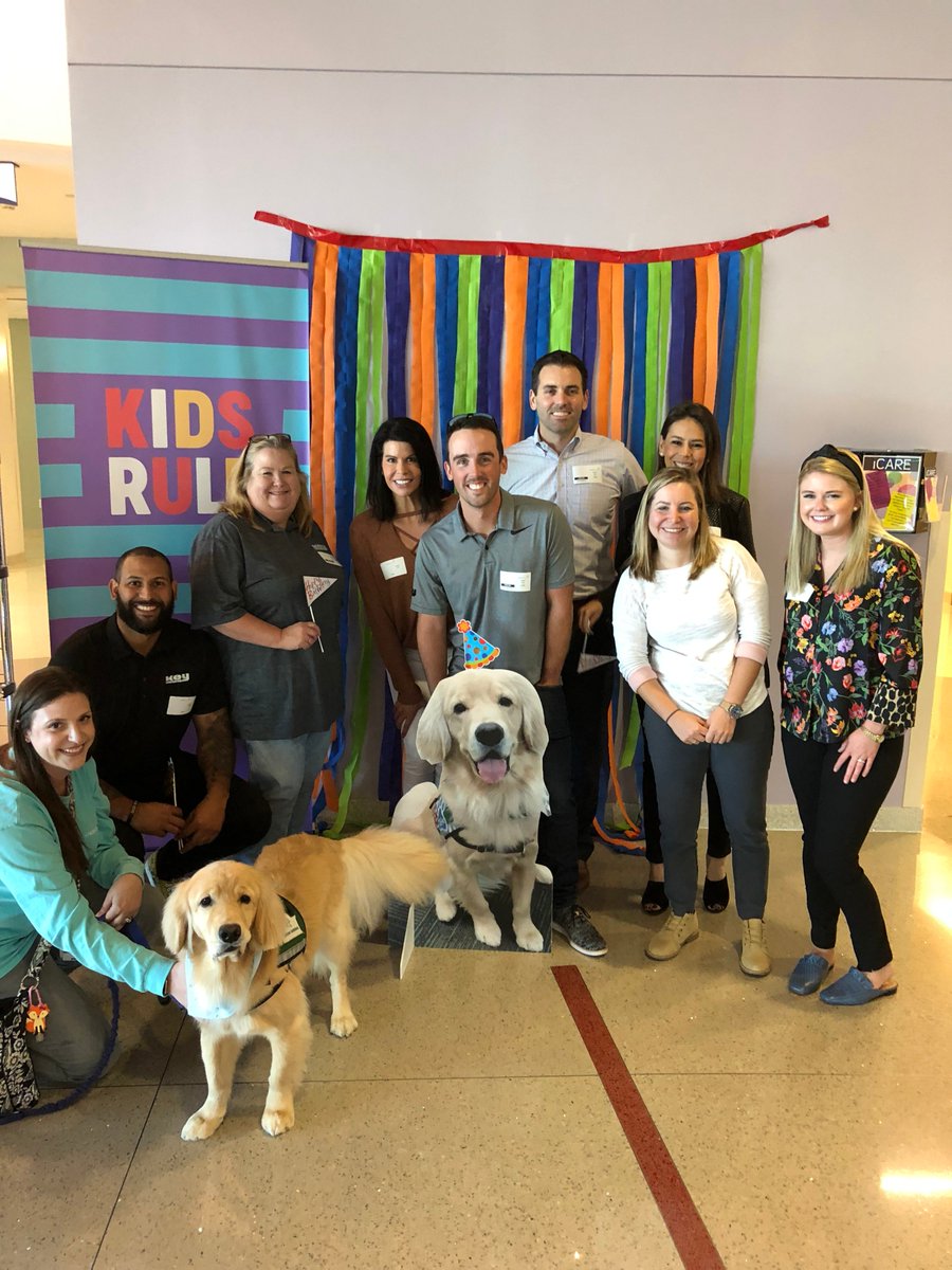keyconstruction's tweet photo. Thanks to Children’s Health of Plano for letting us spend time with your Child Life group. We had a great time celebrating Patton’s birthday, creating art with patients/parents, and taking pictures with a 3’ cutout of Patton himself. #KeyRocks @Childrens @ChildrensTheOne https://t.co/4n8HtqFvEA