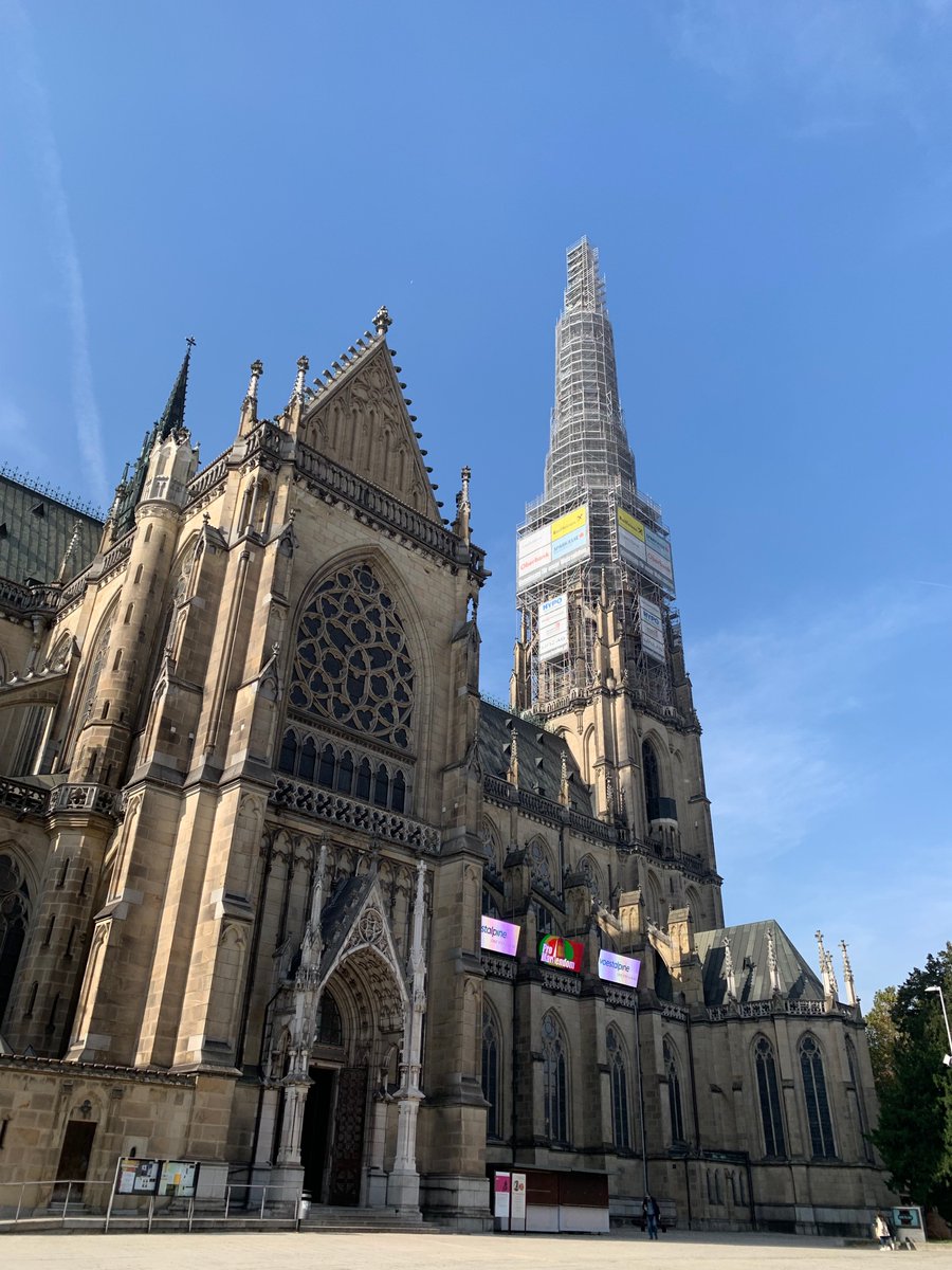 dylans's tweet image. Excited to be in Linz, Austria for the first time to speak @scriptconf #scriptconf19 . See you there!