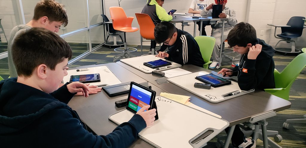 MrsHostutlerELA's tweet image. Shout out to @edtechsears for a wonderful first day of a two-part educational research lesson! English 9 students enjoyed learning about credible online sources and testing their knowledge with gimkit #funwithresearch