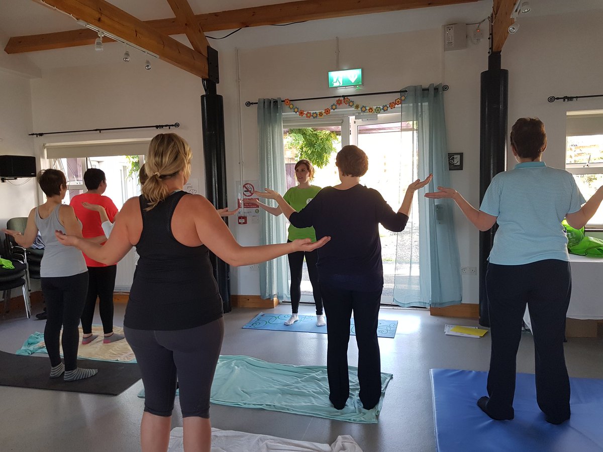 #AllInAWeeksWork Modified Pilates Class for staff in Raheen CNU in conjunction with promoting Values in Action #staffappreciation #staffhealthandwellbeing @CommHealthMW @HSEvalues @HealthyIreland