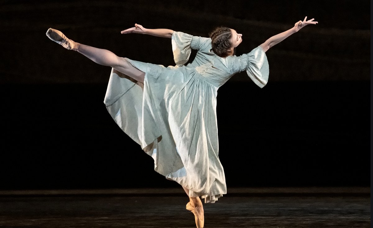 Really pleased to announce that my #JaneEyre will be revived by @ABTBallet  @MetOpera  next spring from June 22nd-25th 2020 (5 shows) Photo of @devonteusch by Gene Schlavone

abt.org/abt-2020-sprin…