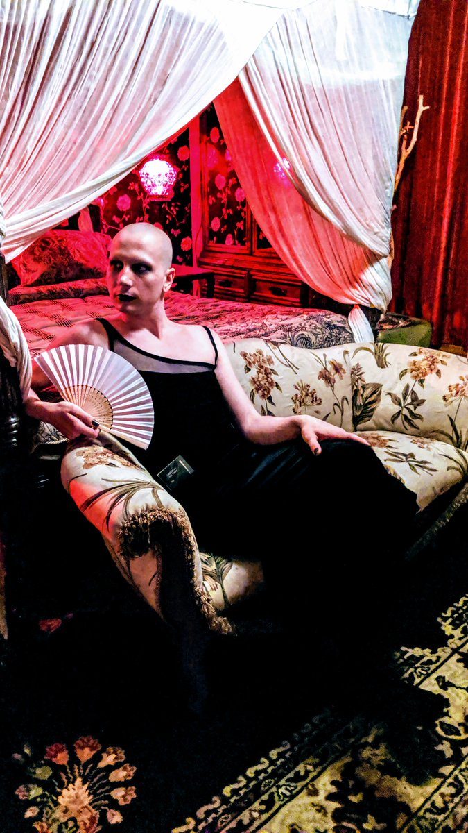 fair_escape's tweet image. Photos from our second #NellysByNight are up on @Facebook:

facebook.com/pg/fairescapes…

#vamily #Vampirethemasquerade
#larp