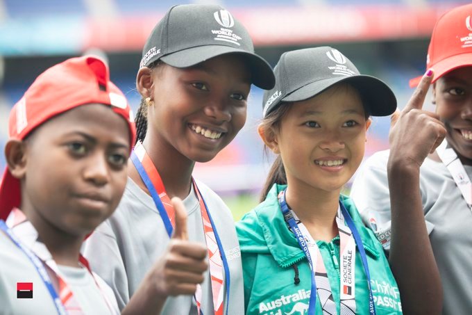 SocieteGenerale's tweet photo. Aujourd'hui, le #RugbySpiritFestival, programme solidaire en collaboration avec ChildFund à l'occasion de #RWC2019 au Japon accueille 96 jeunes de 12 associations soutenues, une occasion unique de se connecter à travers le rugby. #BecauseWeLoveRugby #TheFutureIsYou #RSE #CCTime https://t.co/zL3H11Wn8V