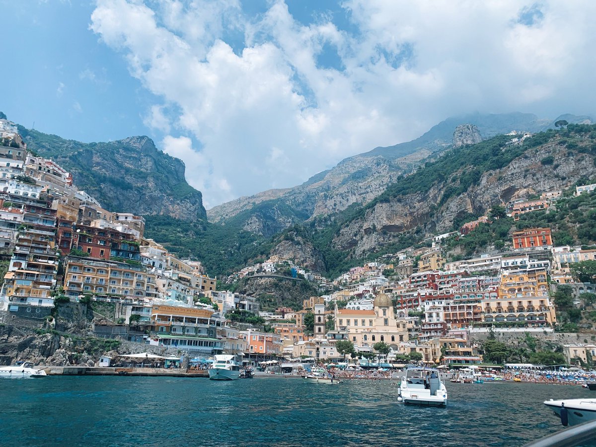 GjmccGrace's tweet photo. Italy:2019 https://t.co/ovDF0I9wsB