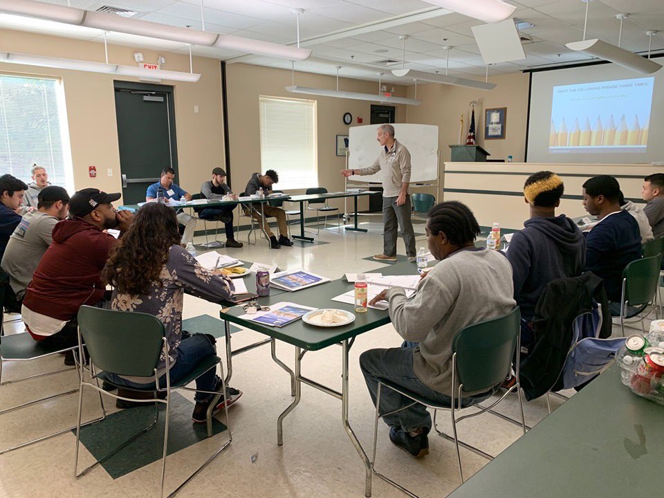 SkillsRI tweet media