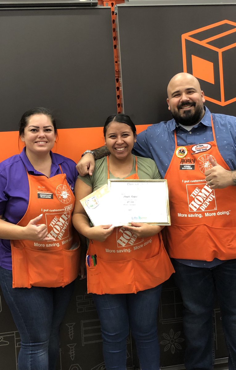 Anayeli driving pipeline and putting money in the bank! Great job!! #601 #145shoppingcarts <a href="/LDelgado04/">Lisa Delgado</a> <a href="/LisaFerence/">Lisa Ference</a>  <a href="/EditReyes4/">Edit Reyes</a> <a href="/andresms07/">Drew Mtz</a> <a href="/SosaPaulsosa1/">Paul Sosa</a> <a href="/Shylerroxanne/">Roxanne</a> @homedepotGuam
