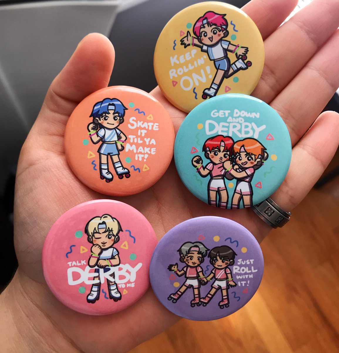 Keep Rollin’ ON!! 💓

Fabulous button badges by @egadmychips just came in! More updates to come 🙌🏻