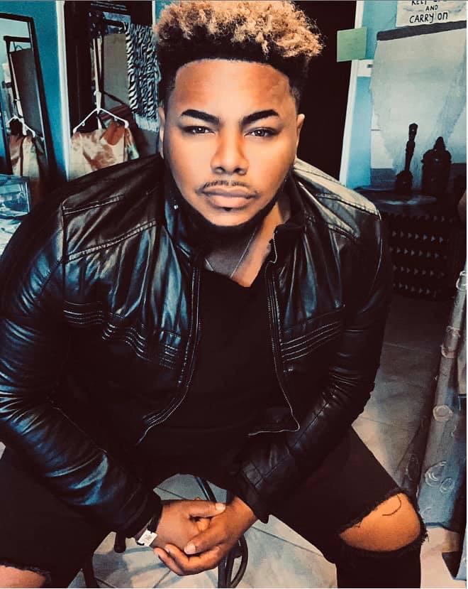 mccrecords7's tweet photo. Gospel recording artist Asher HaVon behind the scenes! After today you will never be broke again!! #MCCRecords 🙌🏽🙏
#AsherHaVon #music #genre #song #songs #melody #hiphop #rnb #pop #love #rap #dubstep #instagood #beat #beats #jam #myjam #party #partymusic #newsong #lovelive https://t.co/D7ONHsvxmA