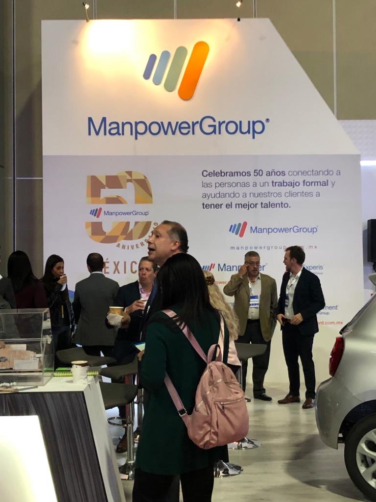 ManpowerEventos's tweet photo. 2do día en @wobi_es @wobi_en ¡Vengan a tomarse una foto profesional para su CV o redes sociales! Los esperamos. @ManpowerMeCA #WOBIMEX https://t.co/ibB6631qno