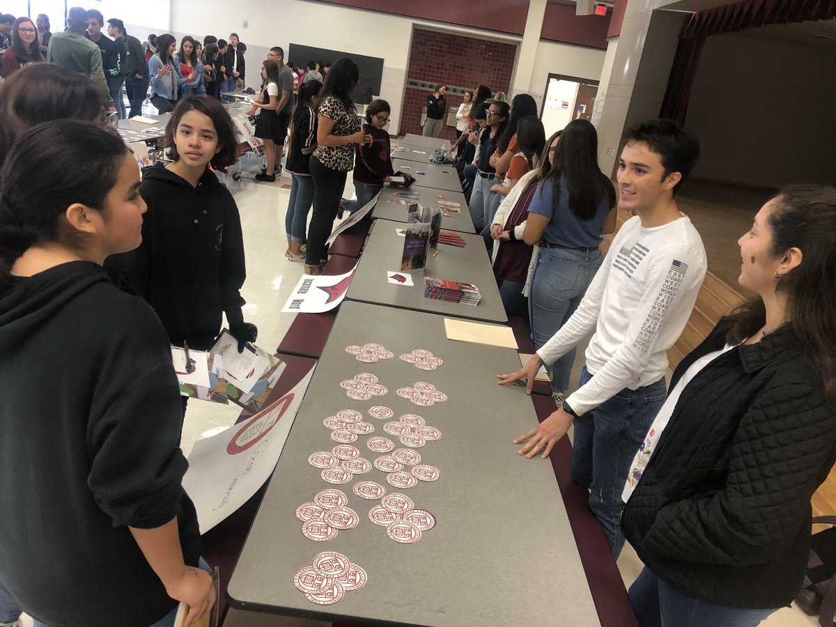 GearupSinton's tweet photo. Sinton High School AVID students put on a College Fair for our Middle School students today!  Our students are GEARing Up for College!  #piratepride#sintonpirates#gearup-sinton https://t.co/5TulBpoDEr