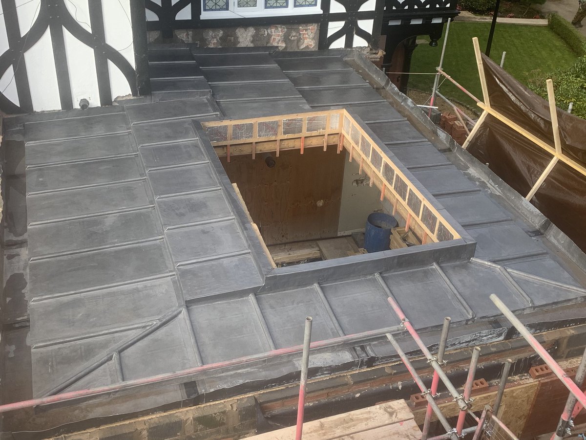 Our latest job coming to a end now all the code six lead bays in place. Just need to finish off the gutters once the brickwork is done #Altrincham #leadwork #cheshire