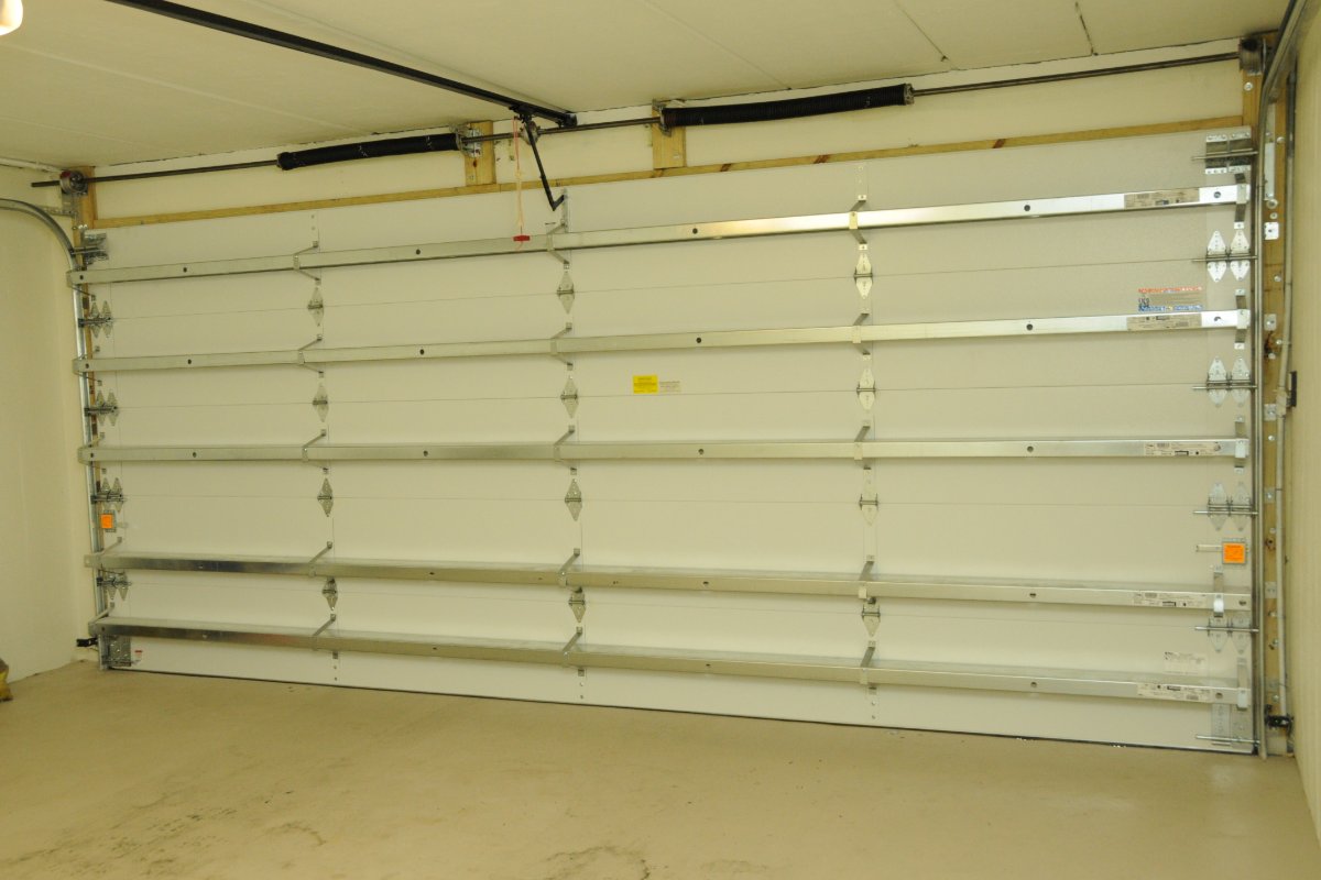 Howard Garage Doors Doorshoward Twitter