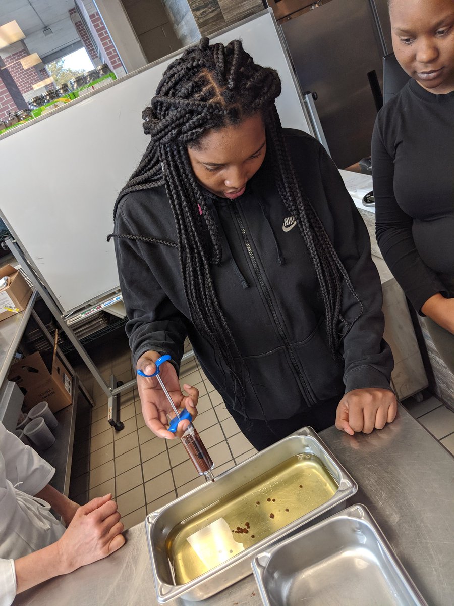BHS_FACS's tweet photo. We learned about molecular gastronomy today! #skillsforlife @BinghamtonCSD @Kevin_Richman https://t.co/9AzlwArGII