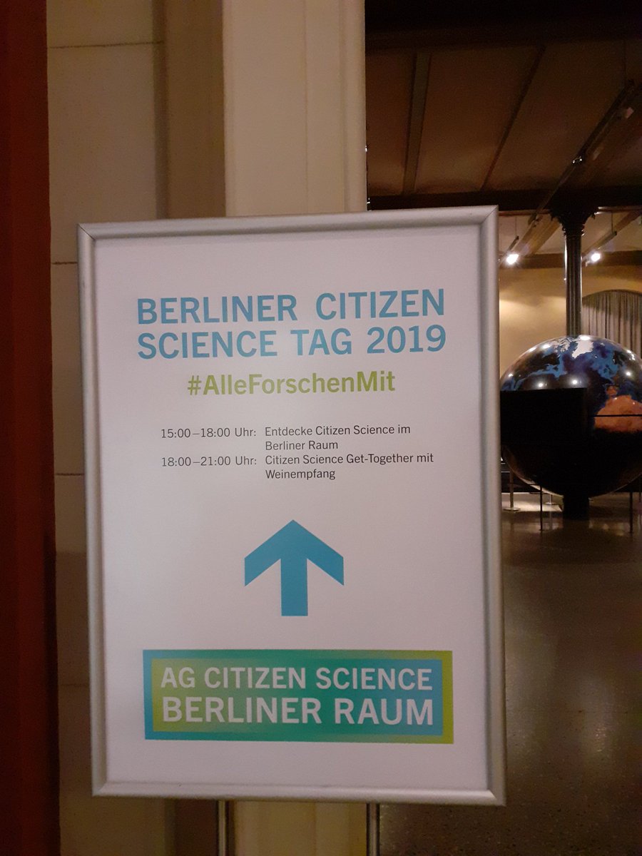 jeb_140's tweet image. #AlleForschenMit: heute in Berlin, dank @sophiasprengel @mimizbi @zlb_Berlin @mitforschen und #FellowsFreiesWissen mit @saxorum @SLUBdresden. Bericht dann im #SLUBlog; erstes Fazit: fast ein Dutzend gute Gespräche, gut informiertes Publikum ... auch aus Friesland. #CitizenScience