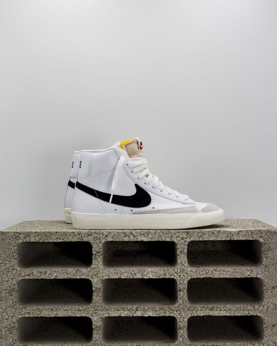 TheSneakersBox's tweet photo. Nike Blazer Mid 77 Vintage... via @PiilsParis 
https://t.co/dY9kBoEKOj https://t.co/JC44FiYm8t