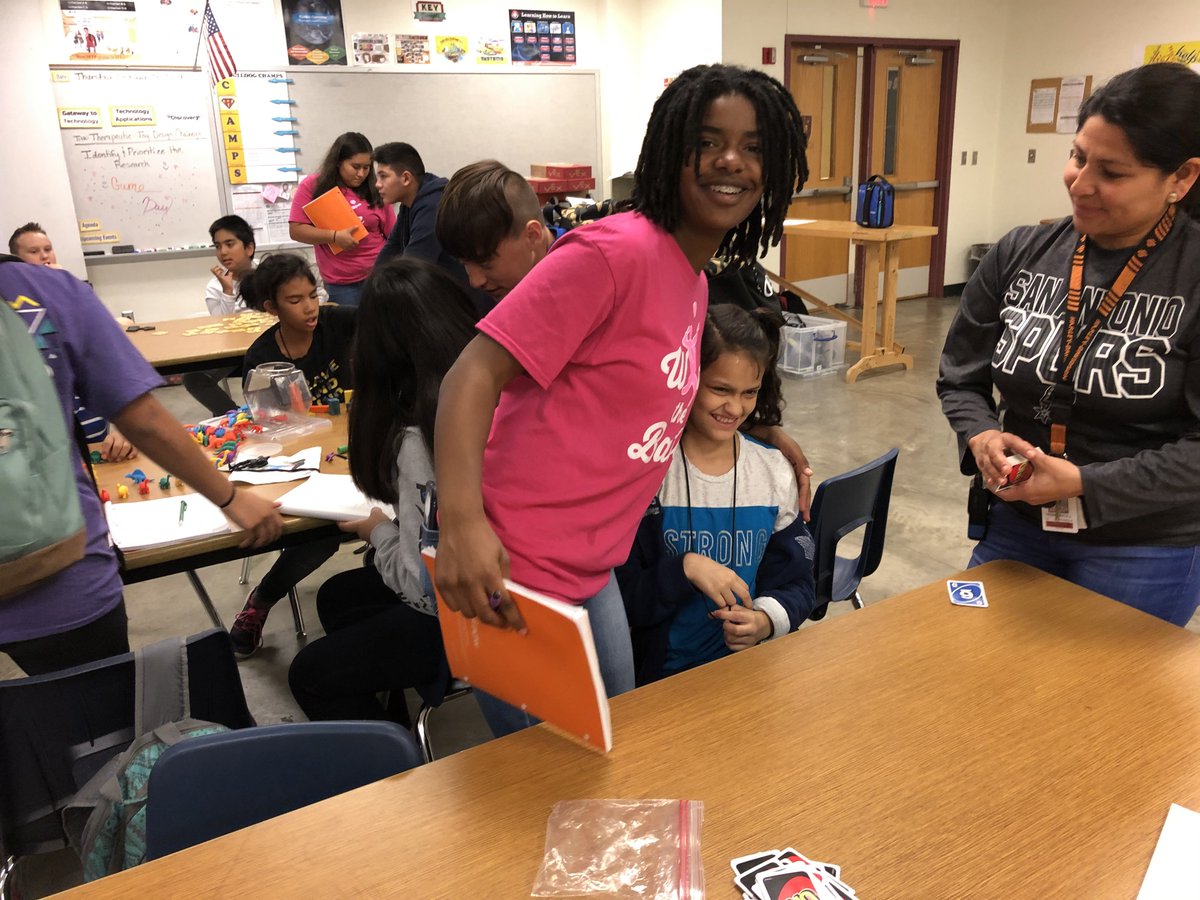 HernandezMS's tweet image. Mrs. Dees Gateway classes are using the #IBdesigncycle to do design research with current games and then create original games for other students. #IB #internationalbaccalaureate #hemsbulldogs