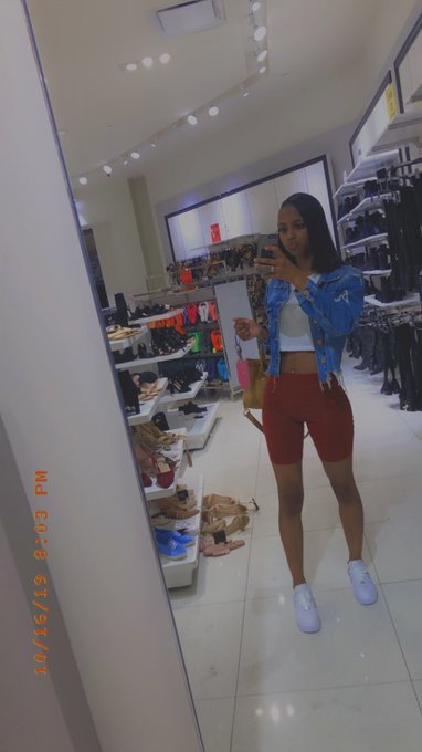 Watch BAE.'s leaked NSFW photo on TwXstars