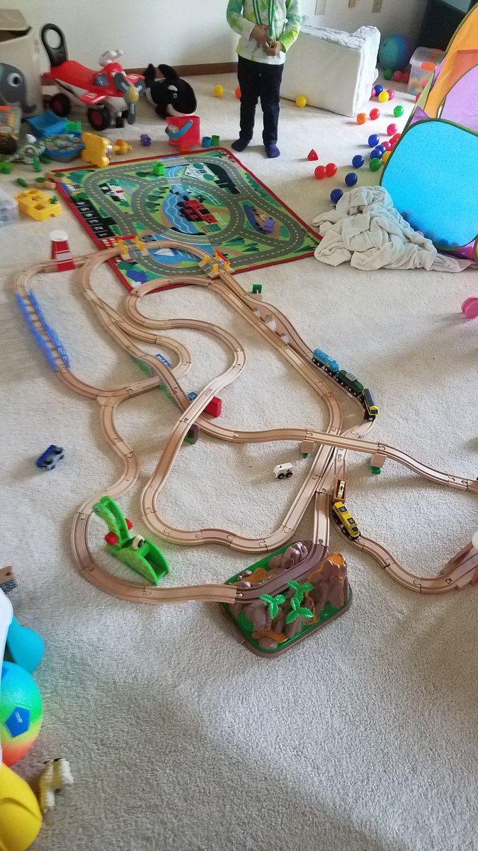 Hatch 🐣🐤🐥🖤💛🖤💛 tweet media