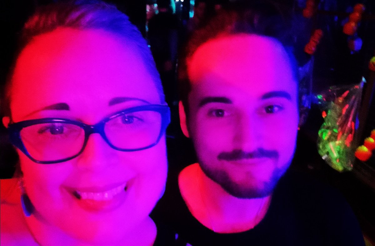 DJSheRaOfficia1's tweet photo. Well chuffed to catch up with @olliewride at the @outlandsynth gig tonight! Much love! Super excited for his gig coming up soon in London too (29.11.19)! 🤩💜🎵 #synthwavelive #synthwave #synthwavemusic #retrofuturewave #supportyourscene #londonsynthfam #synthwaveforever https://t.co/vrlyR7E4wu