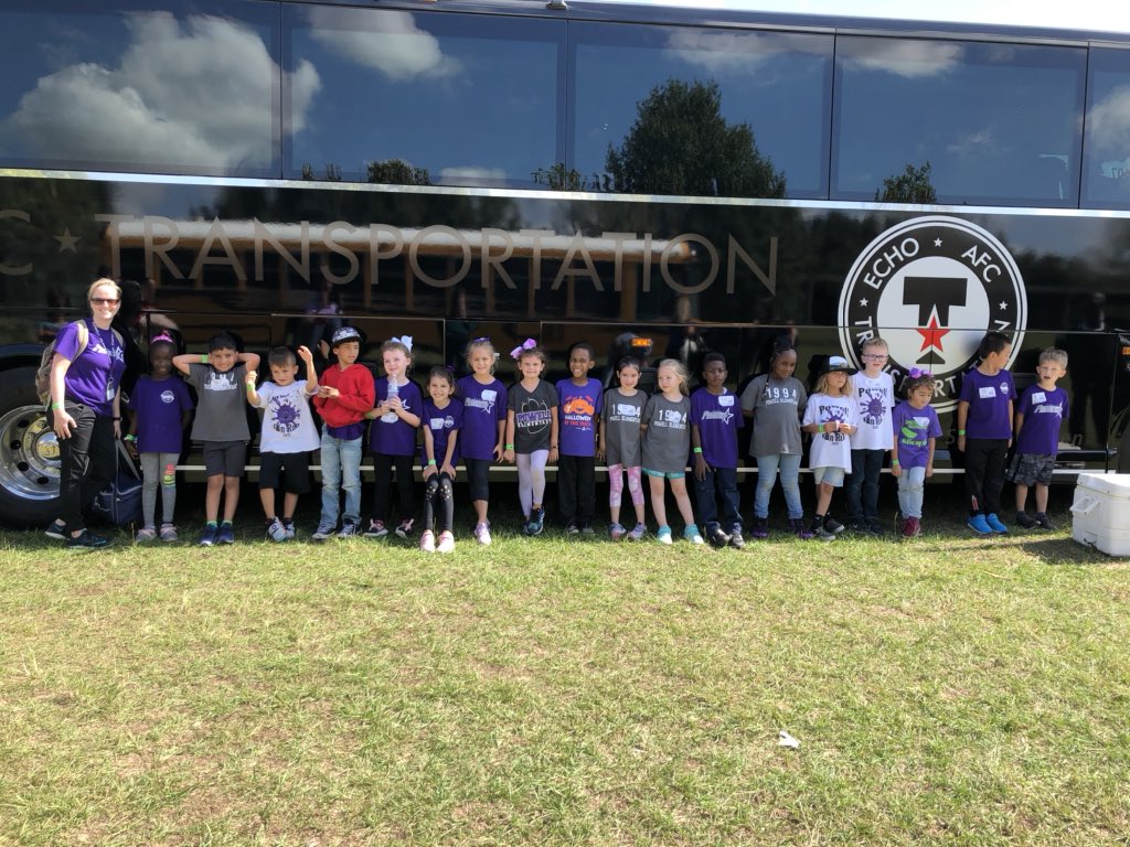 robyn_copley's tweet photo. Thank you PTO! Traveling in style! Best Field trip!❤️ @PowellCISD https://t.co/hOKkb8tkhn