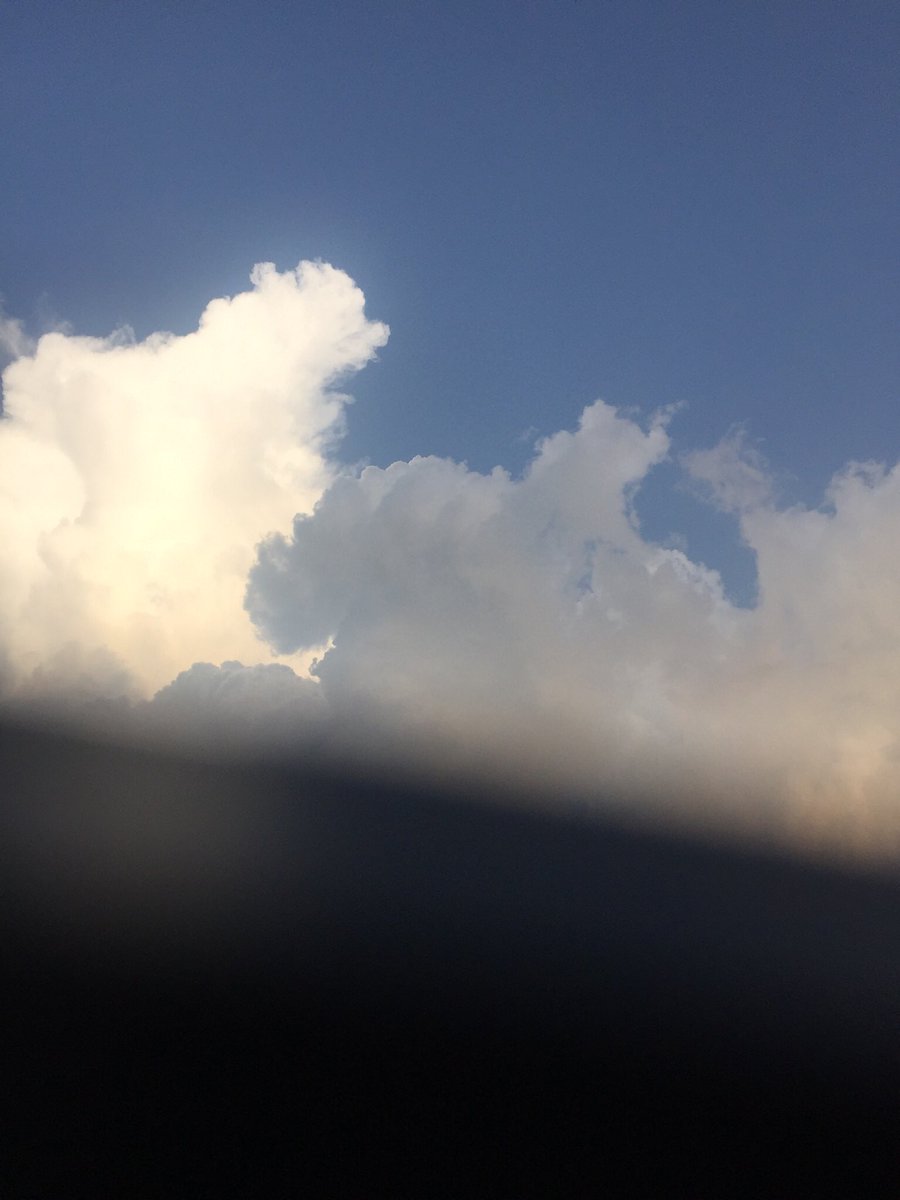 LukMee111's tweet photo. อืมมมเค https://t.co/vC95uMLRVt