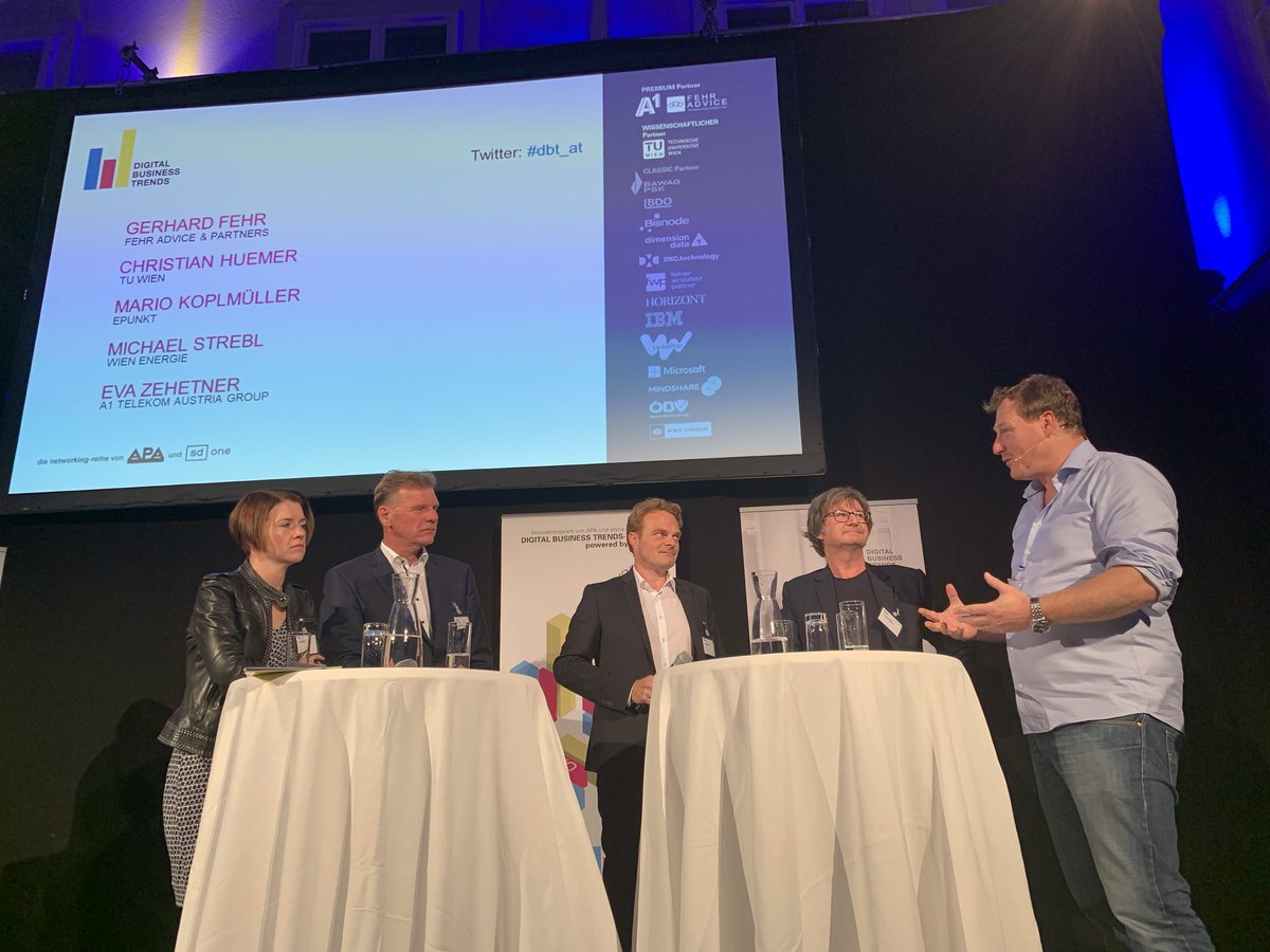 b_rauchwarter's tweet photo. So, jetzt mal das gesamte Podium der @dbt_at mit @Gerhard_Fehr @WienEnergie @FehrAdvice @evazehetner @A1Telekom @tuit_tuwien mario koplmüller, epunkt https://t.co/6xaP9h6zvZ