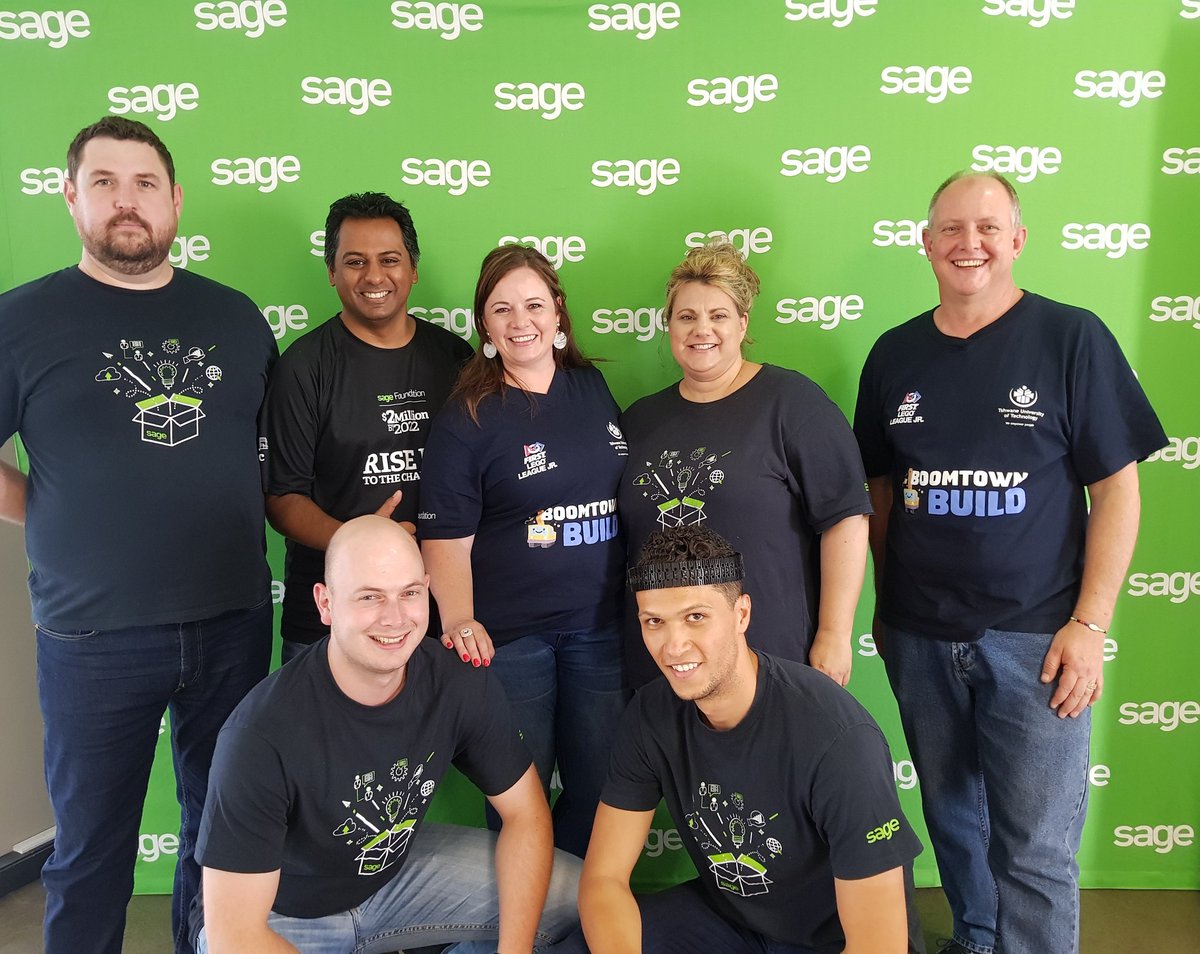 SalomieS's tweet photo. #ColleagueSuccess are those that understand that team goals are more important than egos! You know you have a winning team when you walk into a room and you realise "they've got this" Thank you @chrisjantjie @Arlene_Louw @lorriefisher @philipmeyer @sagefoundation @SageGroupZA https://t.co/rFiRcAqSX3
