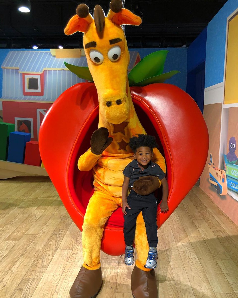 toysrusadventure tweet media