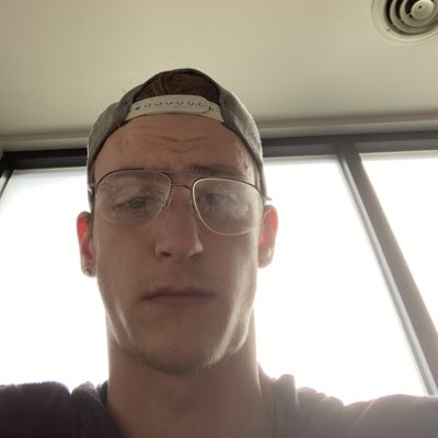 SamRotkovich24's tweet photo. #facebookdad #NewProfilePic beautiful day today might mow my lawn today have a great day https://t.co/dZAAkOZJDb
