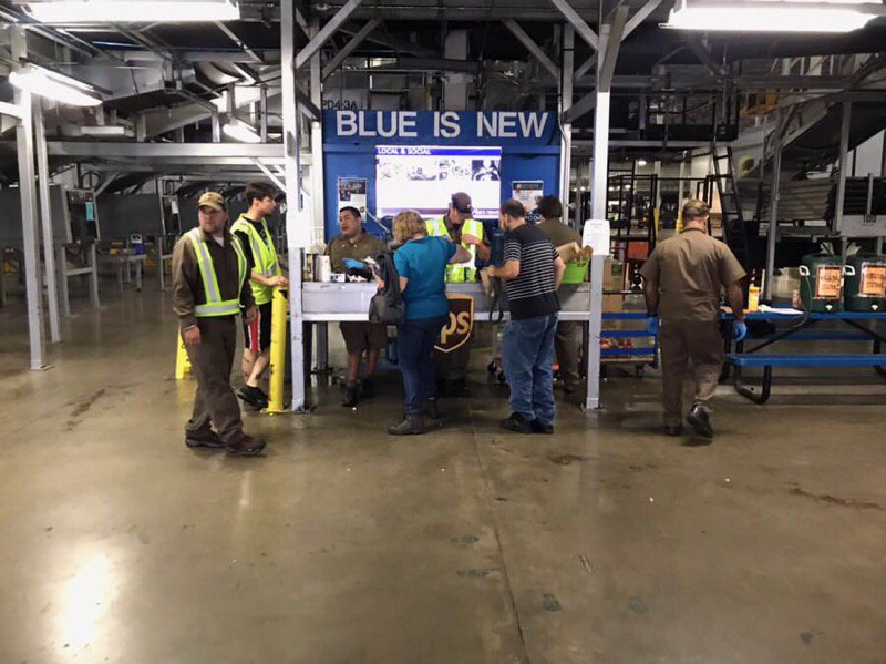 day_lions's tweet photo. #IndyWellnessFair #LionsRoar #SafetyFirst #HydrationIsLife #UPSService #LoadStandNation #CubeLifeMatters #DaySortShenanigans #AllIn4Safety https://t.co/VSbFhoMHto