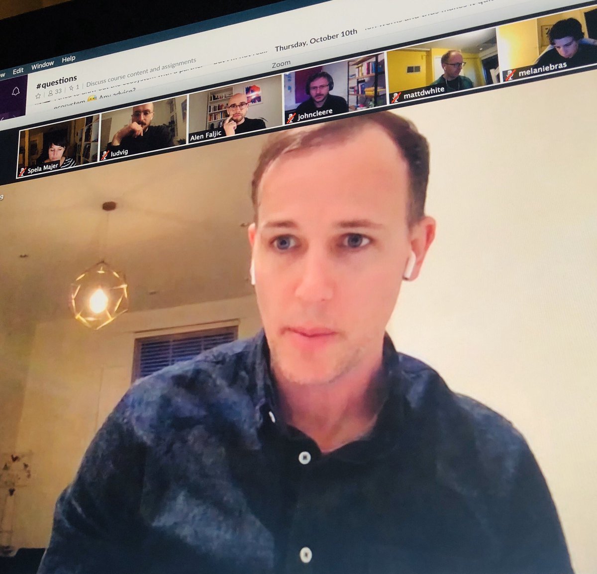 thesspela's tweet image. such. a cool. discussion! 👌

thanks a bunch @dburka @alenfaljic and all the #dMBA peeps for making that possible! 🙌