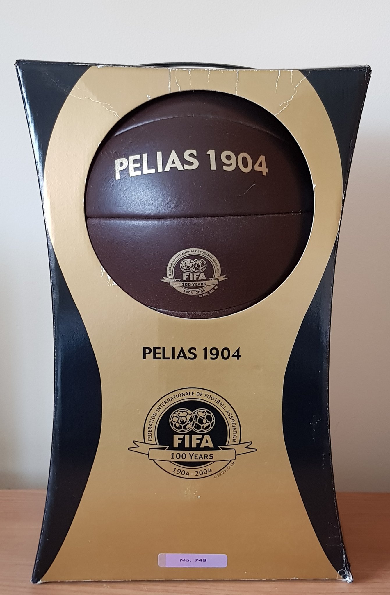 Rob Filby on Twitter: Pelias - 2 Ball Limited Edition Set Commemorating FIFA 100 Years 1904-2004 #adidaspelias #pelias #officialmatchball #omb https://t.co/KYOymGQsyr" / Twitter