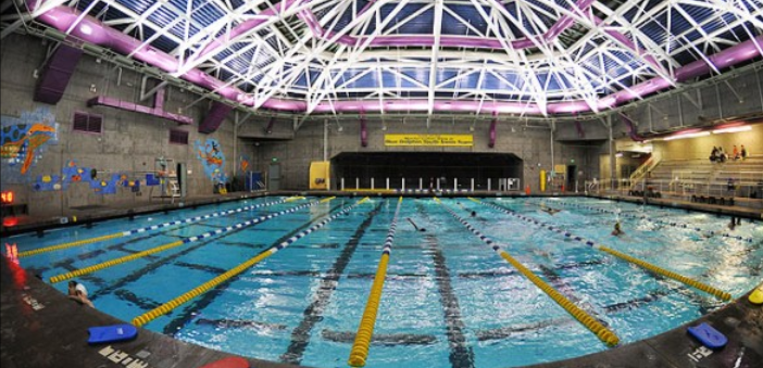 <a href="/RecParkSF/">San Francisco Recreation and Park Department</a> <a href="/LondonBreed/">London Breed</a> <a href="/sfgov/">City and County of San Francisco</a> <a href="/SF_DPH/">SFDPH</a> <a href="/SFFDPIO/">SAN FRANCISCO FIRE DEPARTMENT MEDIA</a> <a href="/SFPD/">San Francisco Police</a> <a href="/SFPublicLibrary/">SF Public Library</a> <a href="/sfmta_muni/">SFMTA</a> <a href="/NWSBayArea/">NWS Bay Area 🌉</a> Looking for place to #BeatTheHeat? <a href="/SFPublicLibrary/">SF Public Library</a> has locations in #SF where you can enjoy a good book &amp; air conditioning. You can also cool off in one of the many <a href="/RecParkSF/">San Francisco Recreation and Park Department</a> pools for free. For more public places to cool off, visit sf72.org.