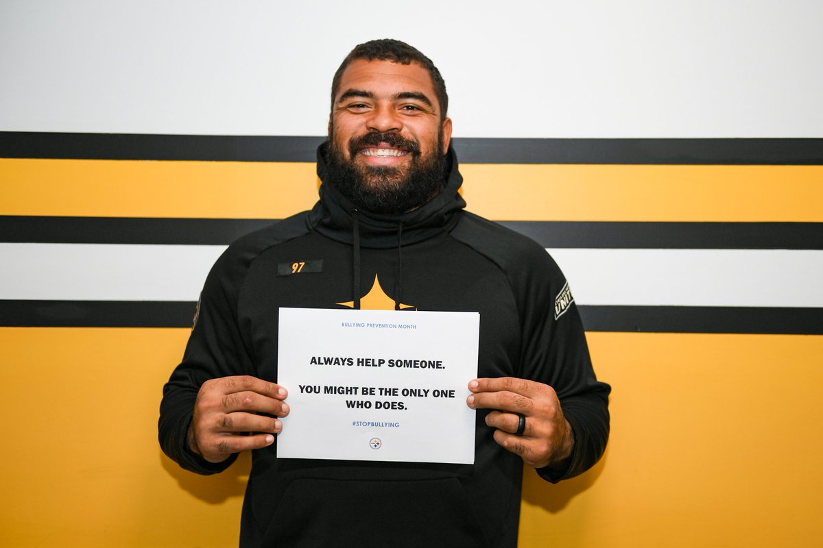 steelers's tweet photo. But together, we can stand up and #StopBullying.

#BullyingAwarenessMonth https://t.co/HKqjGdH86b