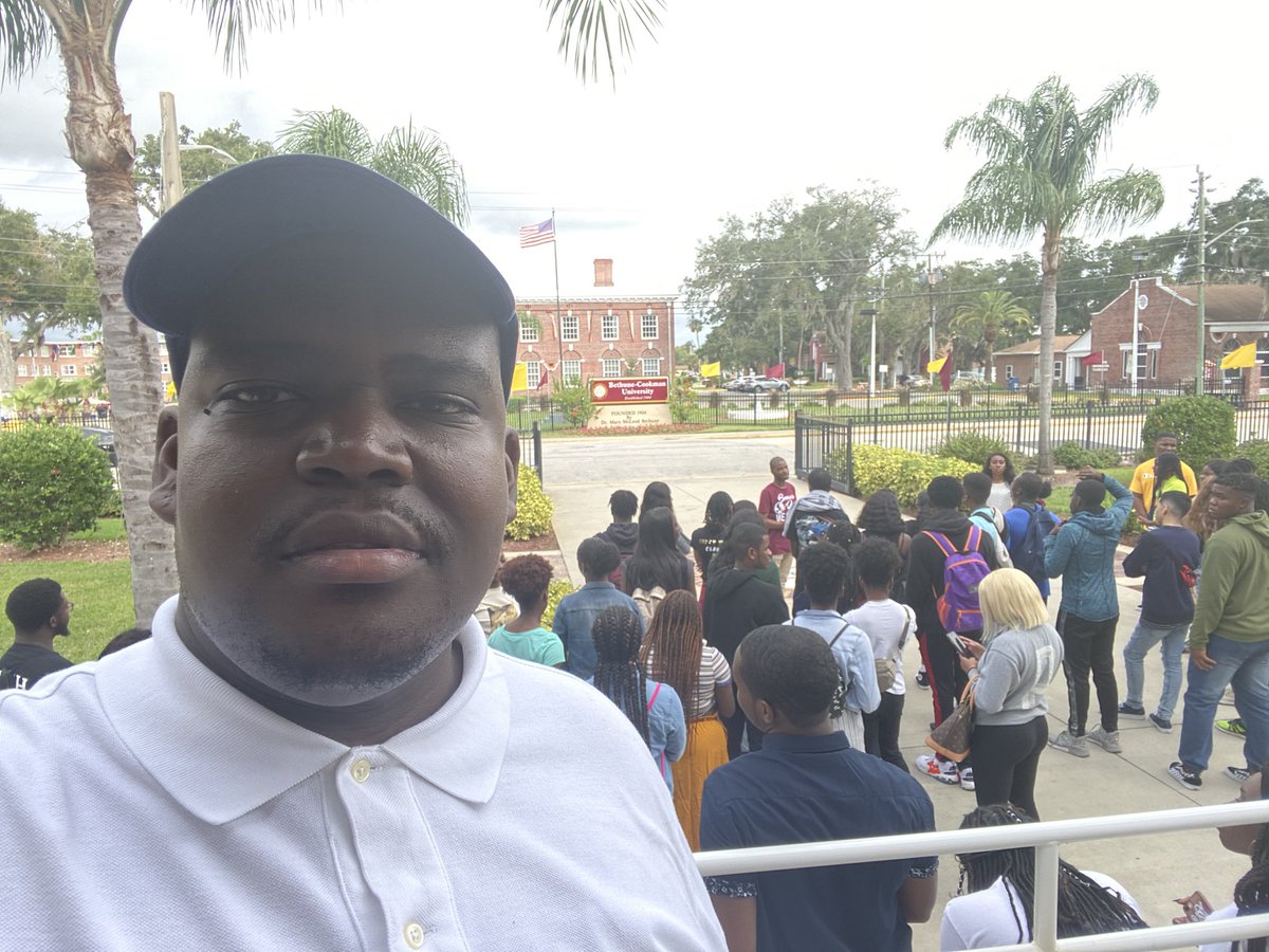 ABurgessEdu's tweet photo. #HBCU College Tour Kicked off at @bethunecookman . Our graduating seniors from @browardschools high schools touring HBCUs, learning about the different academic programs, and speaking with school leaders about admissions and scholarships. #BCPSEquity #HBCUTour @BrowardHSCadre1 https://t.co/f6VeRCvKAr