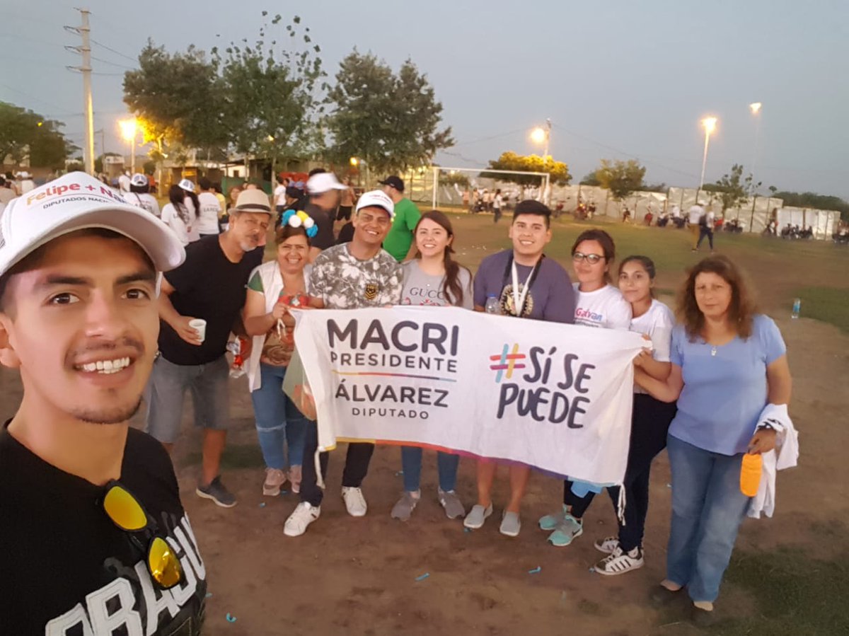 vegaclara's tweet photo. @mauriciomacri Desde #LaRioja que gracias al apoyo de tu gestión está a punto de hacer historia con #JMGobernador #InesIntendente el #27O Vamos todos juntos q #MauricioLaDaVuelta #JxC #JuntosXLaRioja #JulioGobernador 🎵🎶💪💪🇦🇷x una Latinoamérica más Sanmartiniana q Bolivariana💪 https://t.co/upftnkglnN