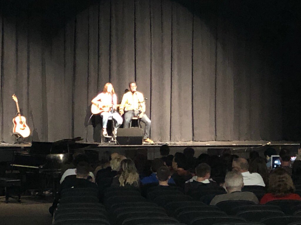 SWMHSbombers's tweet photo. Another stellar night of music by students and staff alike at SWMHS’s Acoustic Night #swmhs #bombers https://t.co/4pU8LUC1p8