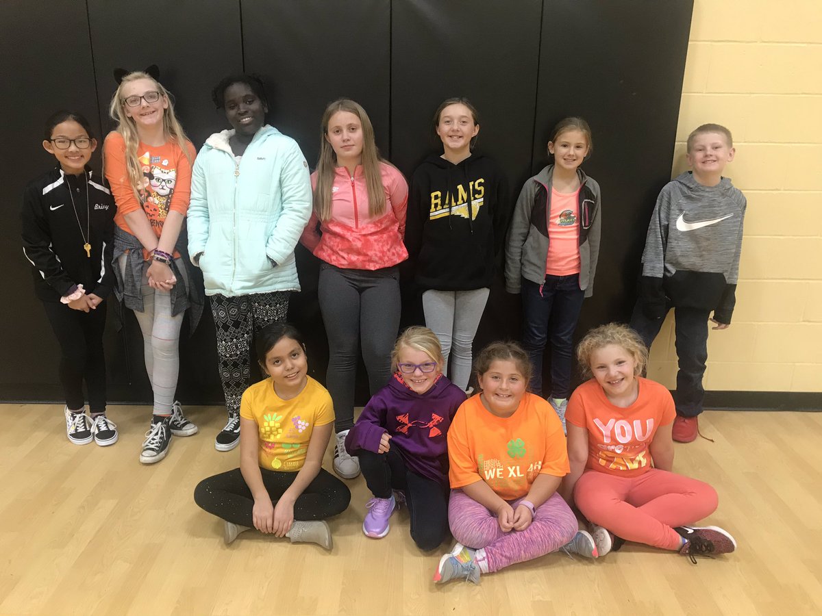 ndwilson1286's tweet image. Student leadership jobs have begun at WB! Think Win-Win Squad had their first meeting of the minds! #wesolveproblems #leadersinaction