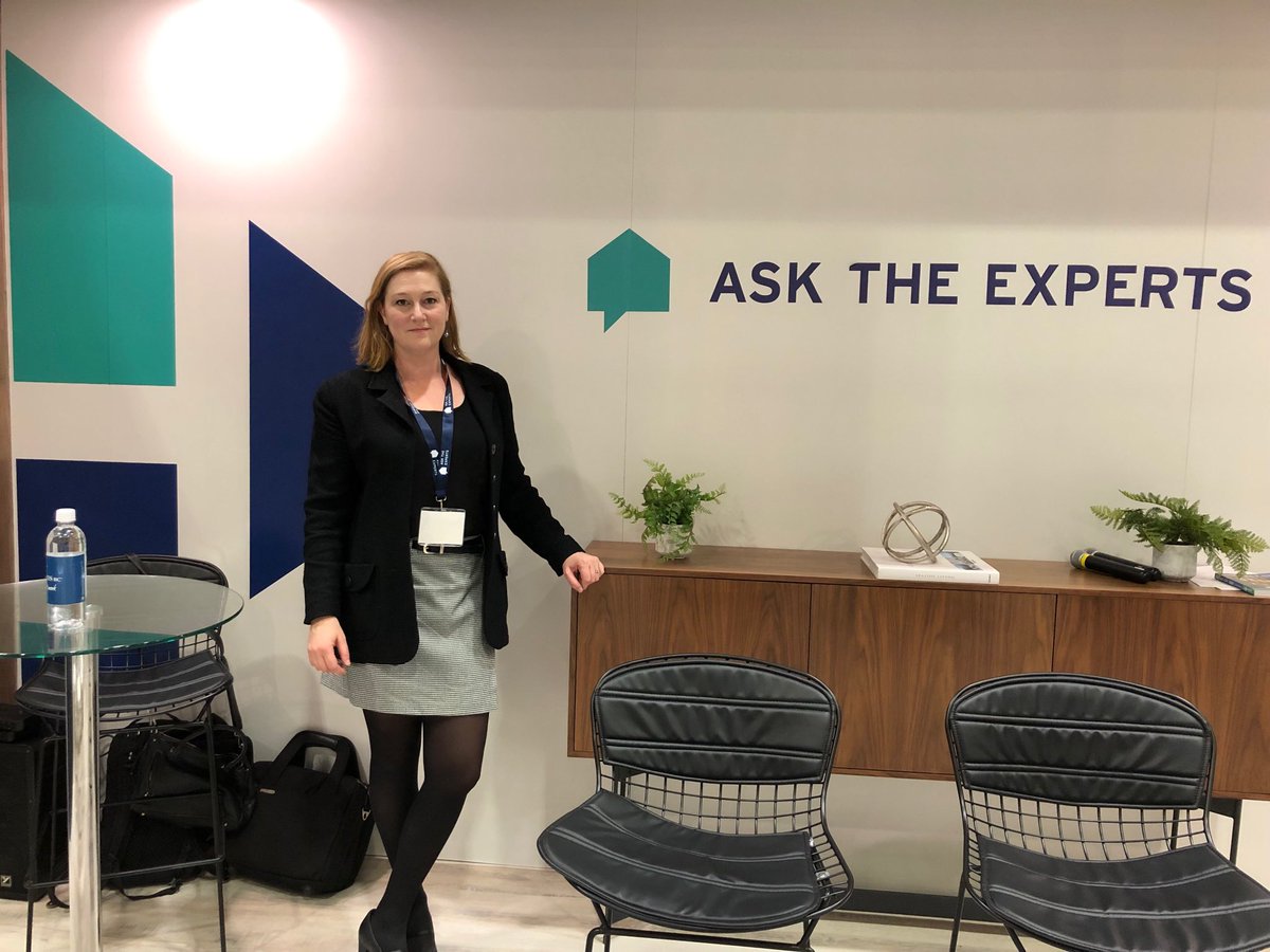 I’m here moderating the Outdoor Living panel at the Home Show! <a href="/havanofficial/">Homebuilders Association Vancouver (HAVAN)</a> ⁦<a href="/nexthome_ca/">NEXTHOME</a>⁩