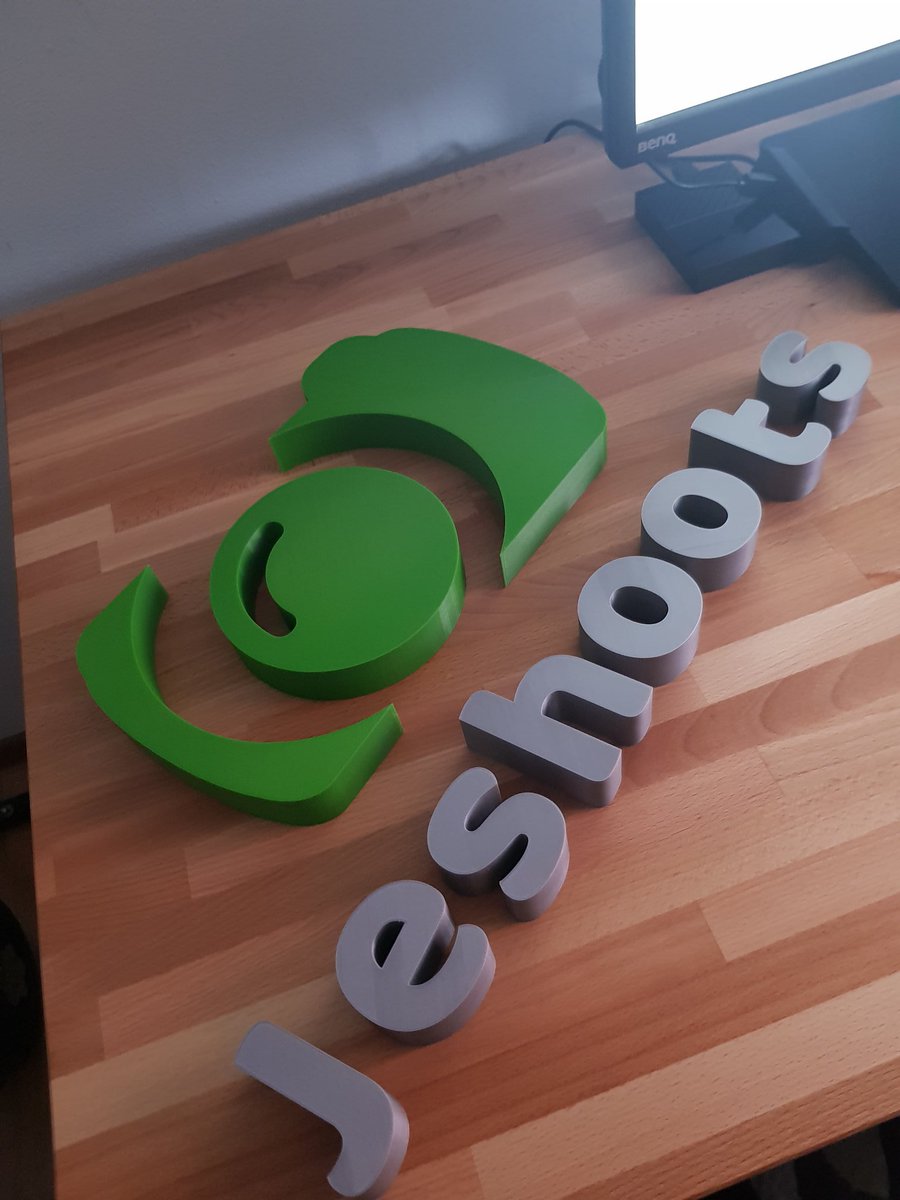 jeshootscom's tweet photo. Logo of JESHOOTS in real. How do you like it? 😁👌 https://t.co/v734ozwyfD