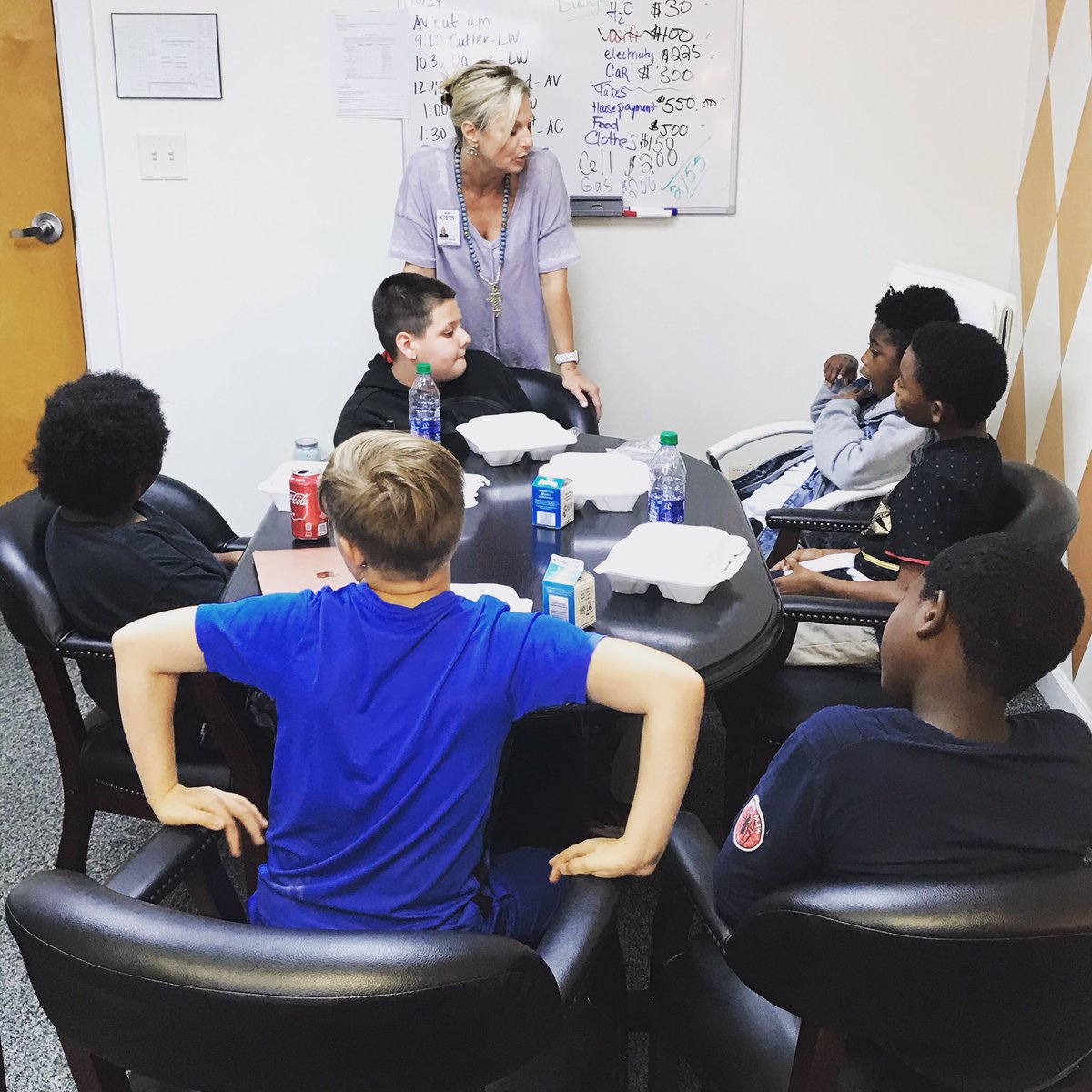 vosburghalicia's tweet photo. Today I started a special group meeting with some fourth grade boys. Talking about real life problems and how to prepare and go beyond the norm. #changingbehaviors https://t.co/HE0G0cU9v8