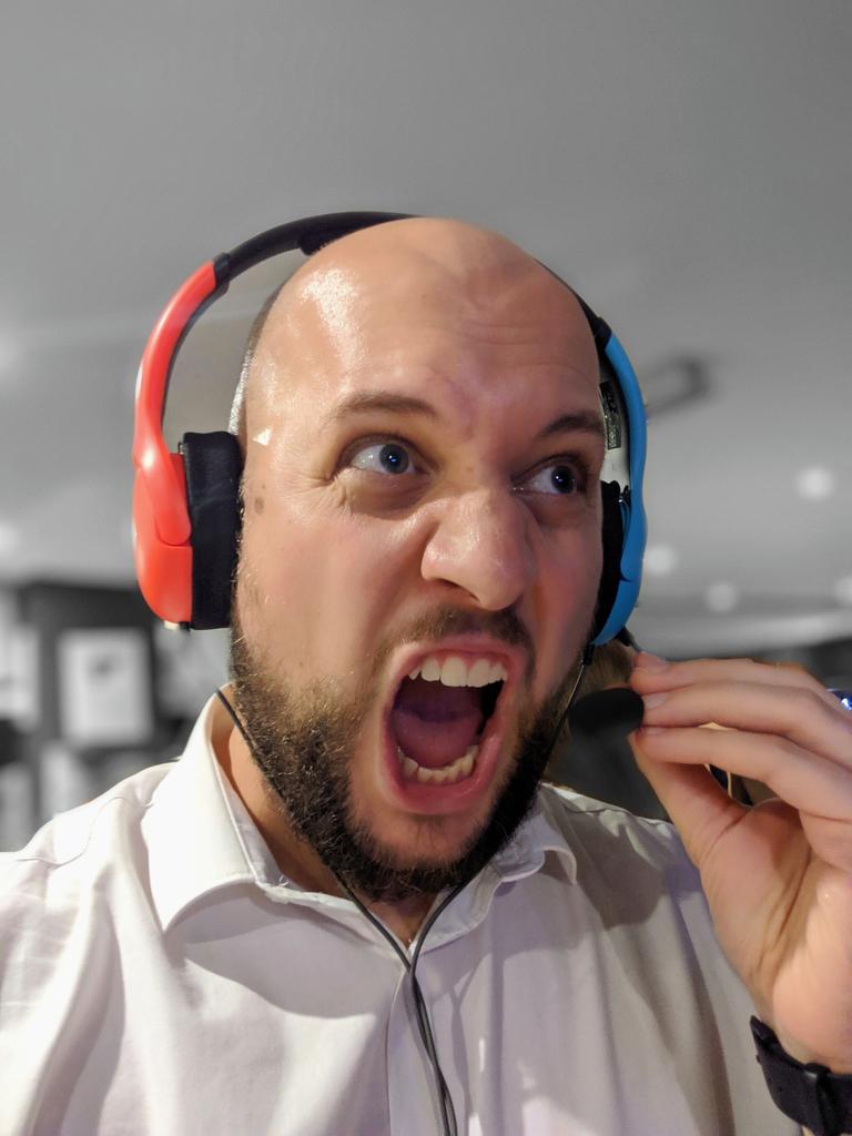 benjicong's tweet photo. I call this piece 'Rage Quitting in Style' ๐จโ๐จ
@PDPgaming #PDPgamingLondon https://t.co/g5Cs97DxHe