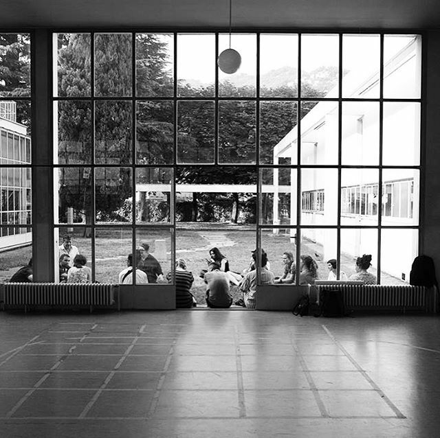 Asilo Sant'Elia (1936-37) - Giuseppe Terragni, Como #Maarc #razionalismo #razionalismoitaliano #razionalismocomasco #Como #comolake #GiuseppeTerragni #Terragni #architettura #architects #asilo #santelia #bambini #infanzia #gioia #giochi #equilibrio #volu… ift.tt/33YeINj