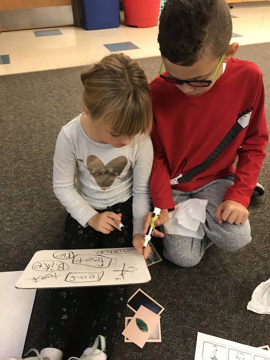 MrsMoodyPRE's tweet photo. Our small group in Miss Reyher’s class had some awesome partner work taking place! We may need to write a word a few ways to see which way looks right! Sope or soap? #vowelteams #CVCe #tcrwp https://t.co/lXJ1tqrv4R