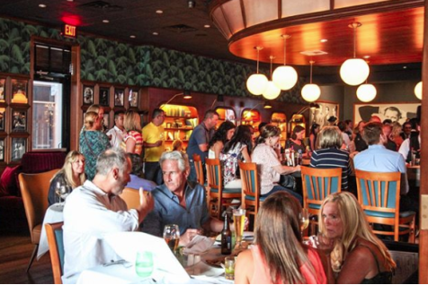 Urbain40's tweet photo. Don't wait to book your holiday party with us! If you plan it before Oct. 31st we'll offer you 20% off! https://t.co/egP9qrGNG0