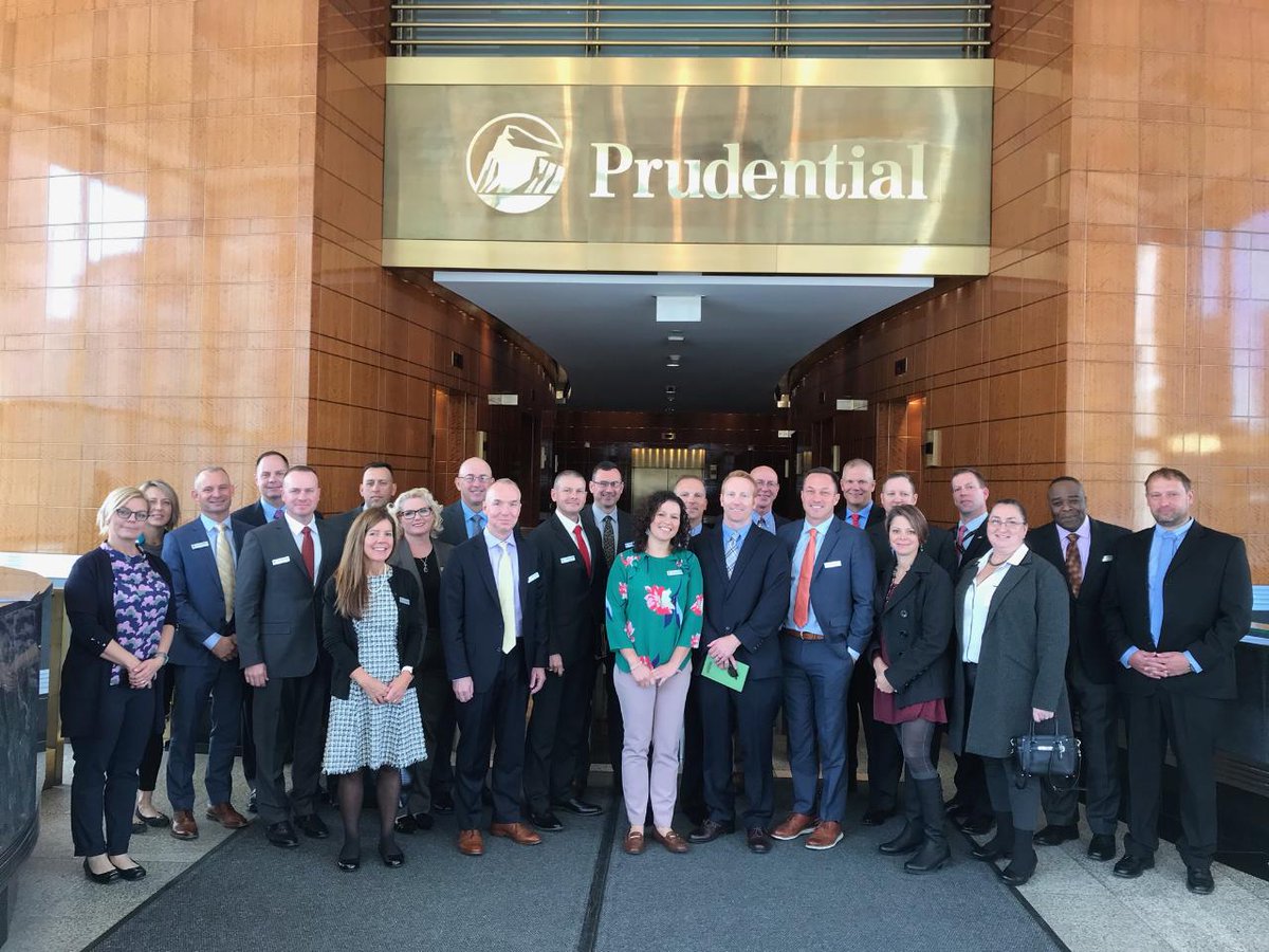 joe_katz's tweet photo. Had a great chance to engage with corporate leaders during our @ArmyWarCollege trip to NYC this week. This morning we visited w/ @Prudential and received some great thoughts on culture, leadership, and talent management from Andy Sullivan and @VickiWalia. https://t.co/8c3f56LuQO