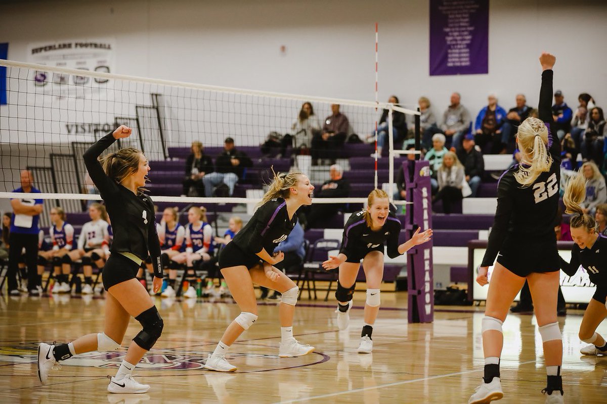 WHITE OUT❕⚪️🗯🏐
Come support these girls for the second round of playoffs! GM will host Faribault BA tonight at 7pm!