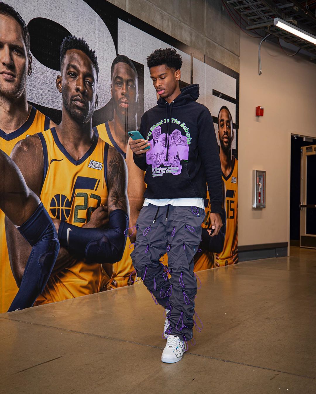 Shai Gilgeous-Alexander - “Now I dress up they wanna take my swag”  @artisthbtl #dontmindmydrip